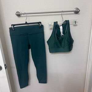 Fabletics Olive Green Small Legging and XS Sport bra. A 2 for 1 bundle.